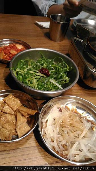 [高雄]i’m gogi-道地韓國的烤肉體驗/巨蛋商圈美食/高雄美食推薦