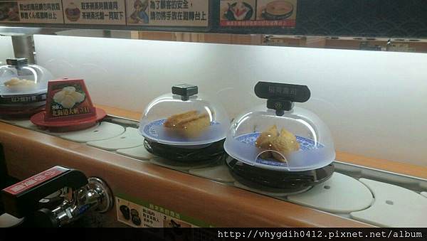 [高雄]藏壽司-邊吃邊玩日系迴轉壽司親子用餐好選擇