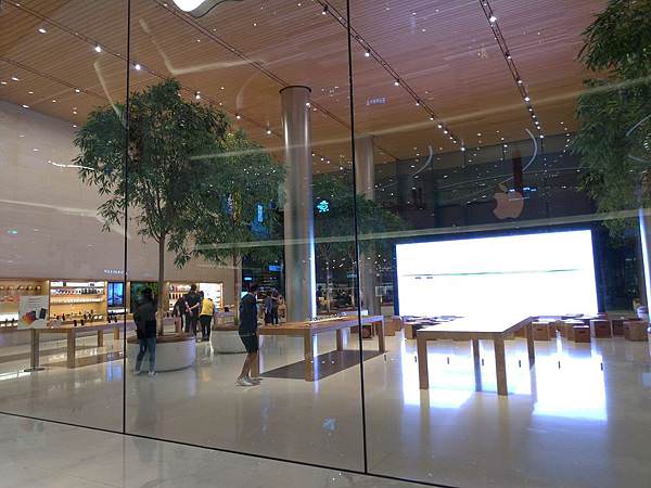 P_20190722_210628_vHDR_Auto.jpg P_20190722_210628_vHDR_Auto.jpg