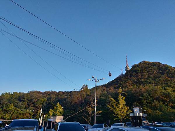 P_20191013_171321_vHDR_Auto_HP.jpg P_20191013_171321_vHDR_Auto_HP.jpg