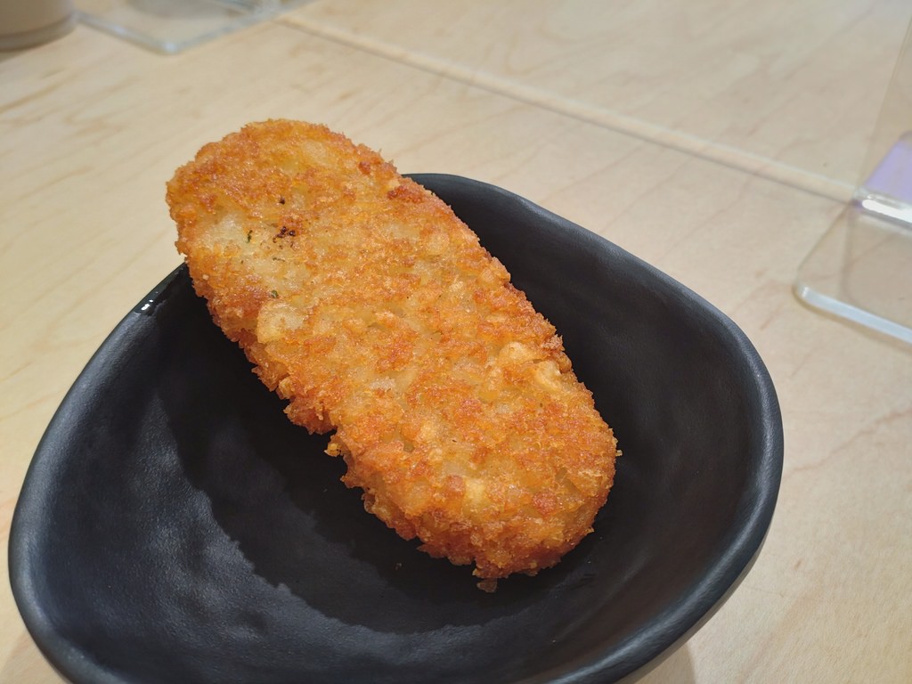 DSC_0733.JPG DSC_0733.JPG