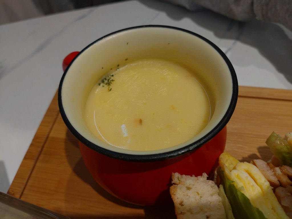 DSC_0887.JPG DSC_0887.JPG