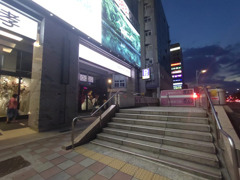 DSC_1216.JPG DSC_1216.JPG