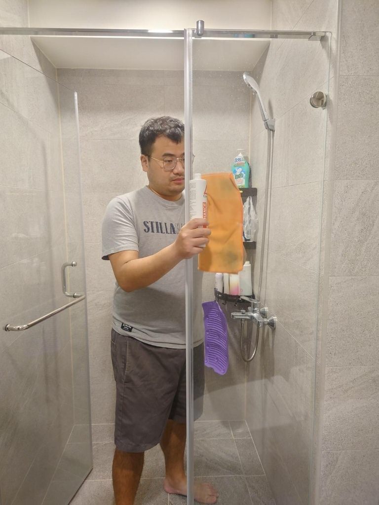 2423152.jpg 2423152.jpg