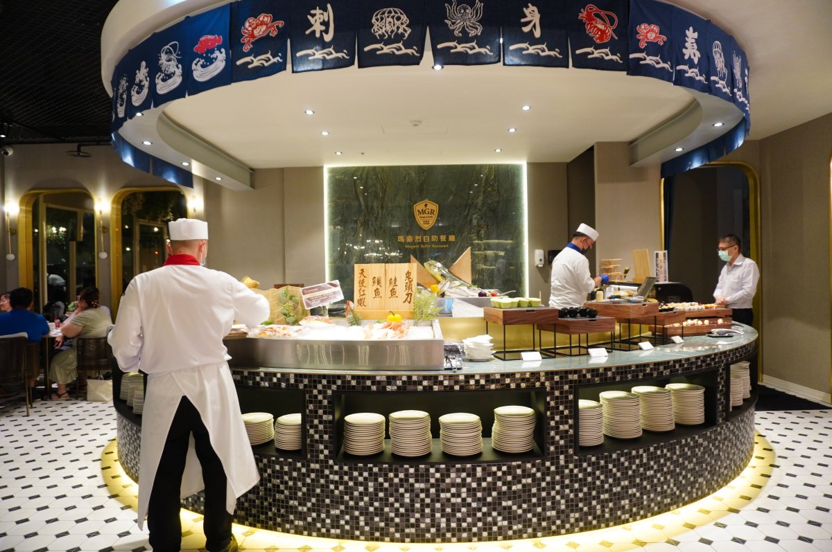 [林口吃到飽buffet] 爵怡溫德姆酒店 瑪嘉烈buffet餐廳 美國品牌飯店臺灣首店- 天使紅蝦生蝦 x 焗烤生蠔