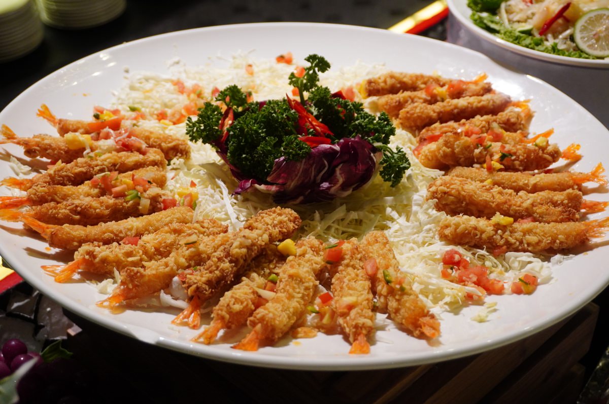 [林口吃到飽buffet] 爵怡溫德姆酒店 瑪嘉烈buffet餐廳 美國品牌飯店臺灣首店- 天使紅蝦生蝦 x 焗烤生蠔