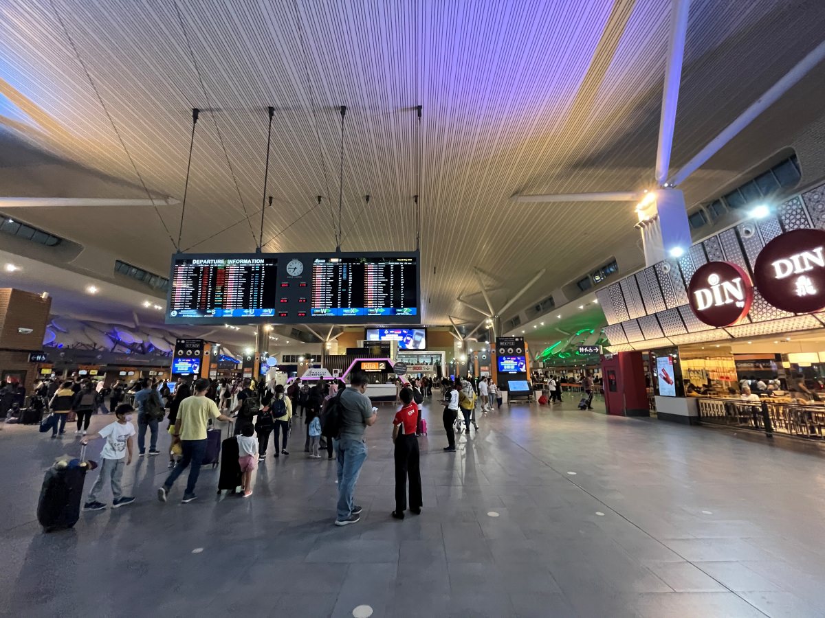 亞洲航空 吉隆坡-高雄 AirAsia KUL-KHH | AK170 | 吉隆坡KLIA2 自助 Check-in | 高雄吉隆坡航空公司 | KLIA 交通 - 第3張圖 亞洲航空 吉隆坡-高雄 AirAsia KUL-KHH | AK170 | 吉隆坡KLIA2 自助 Check-in | 高雄吉隆坡航空公司 | KLIA 交通