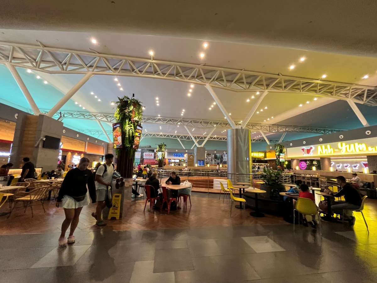 亞洲航空 吉隆坡-高雄 AirAsia KUL-KHH | AK170 | 吉隆坡KLIA2 自助 Check-in | 高雄吉隆坡航空公司 | KLIA 交通 - 第16張圖 亞洲航空 吉隆坡-高雄 AirAsia KUL-KHH | AK170 | 吉隆坡KLIA2 自助 Check-in | 高雄吉隆坡航空公司 | KLIA 交通