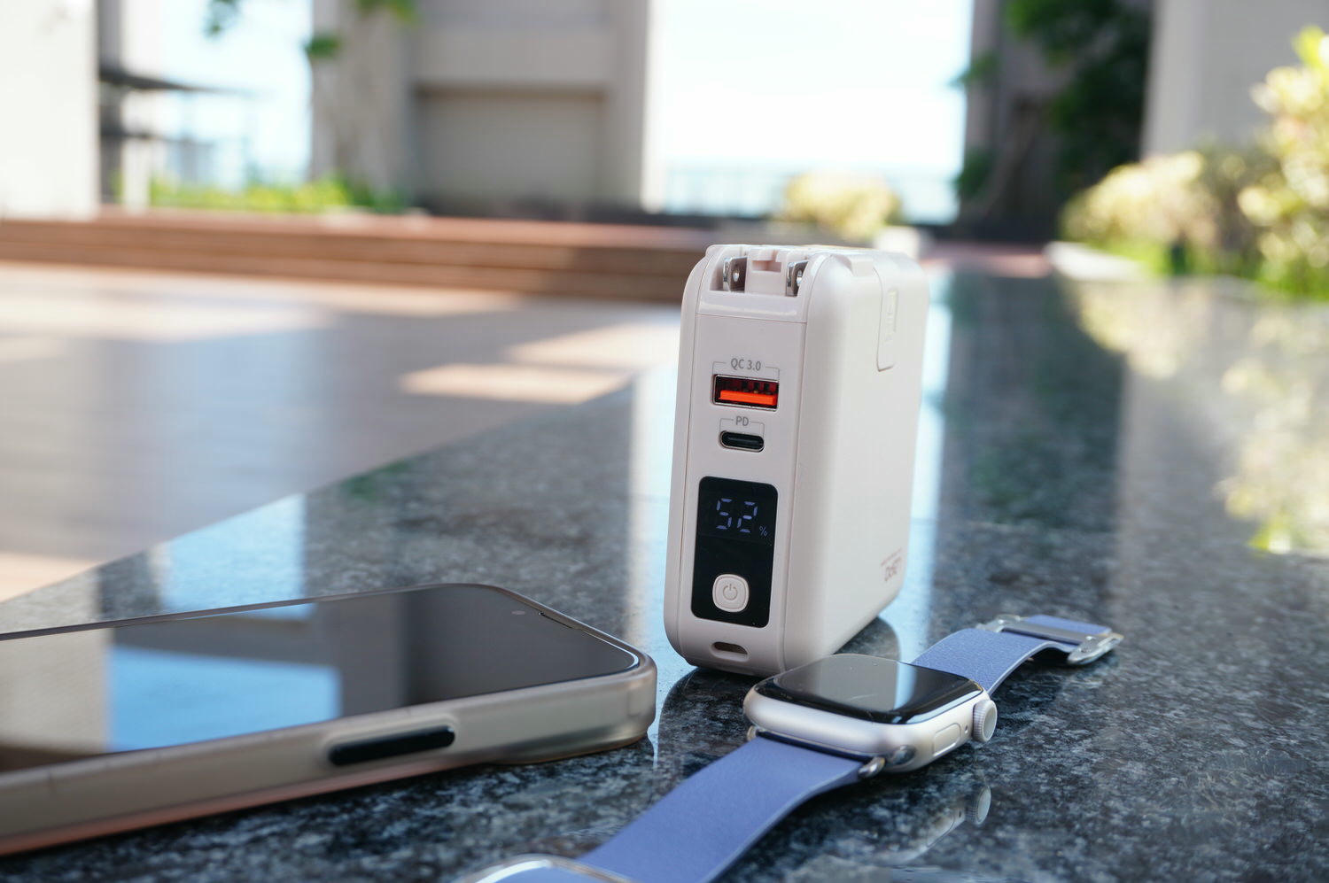 LaPO 多功能無線充行動電源- 旅遊必備行動電源 | 內建QC3 快充type C + lightning線+ 無線充電 | 行動電源推薦 - 第7張圖 LaPO 多功能無線充行動電源- 旅遊必備行動電源 | 內建QC3 快充type C + lightning線+ 無線充電 | 行動電源推薦