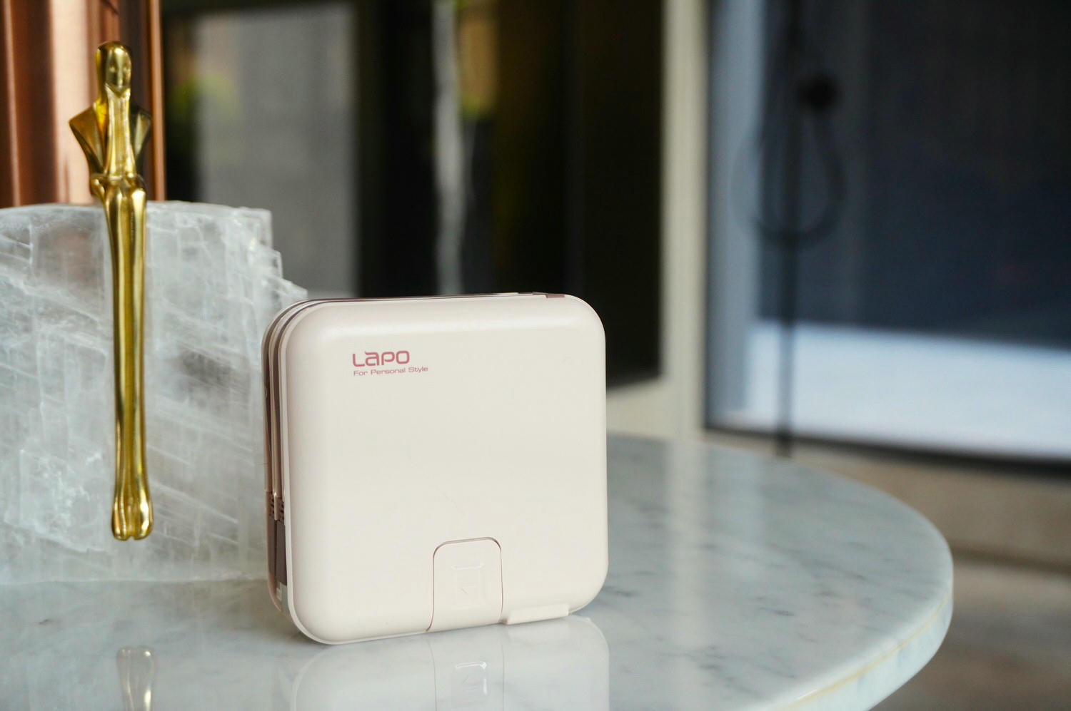 LaPO 多功能無線充行動電源- 旅遊必備行動電源 | 內建QC3 快充type C + lightning線+ 無線充電 | 行動電源推薦 - 第16張圖 LaPO 多功能無線充行動電源- 旅遊必備行動電源 | 內建QC3 快充type C + lightning線+ 無線充電 | 行動電源推薦
