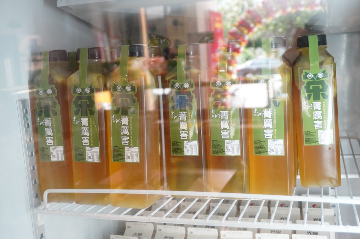東洲黑糖專賣店 台中公益店 獨家莊園豆咖啡小杯$50 x 百元愛文雪花芒果冰 |  台中冰店推薦