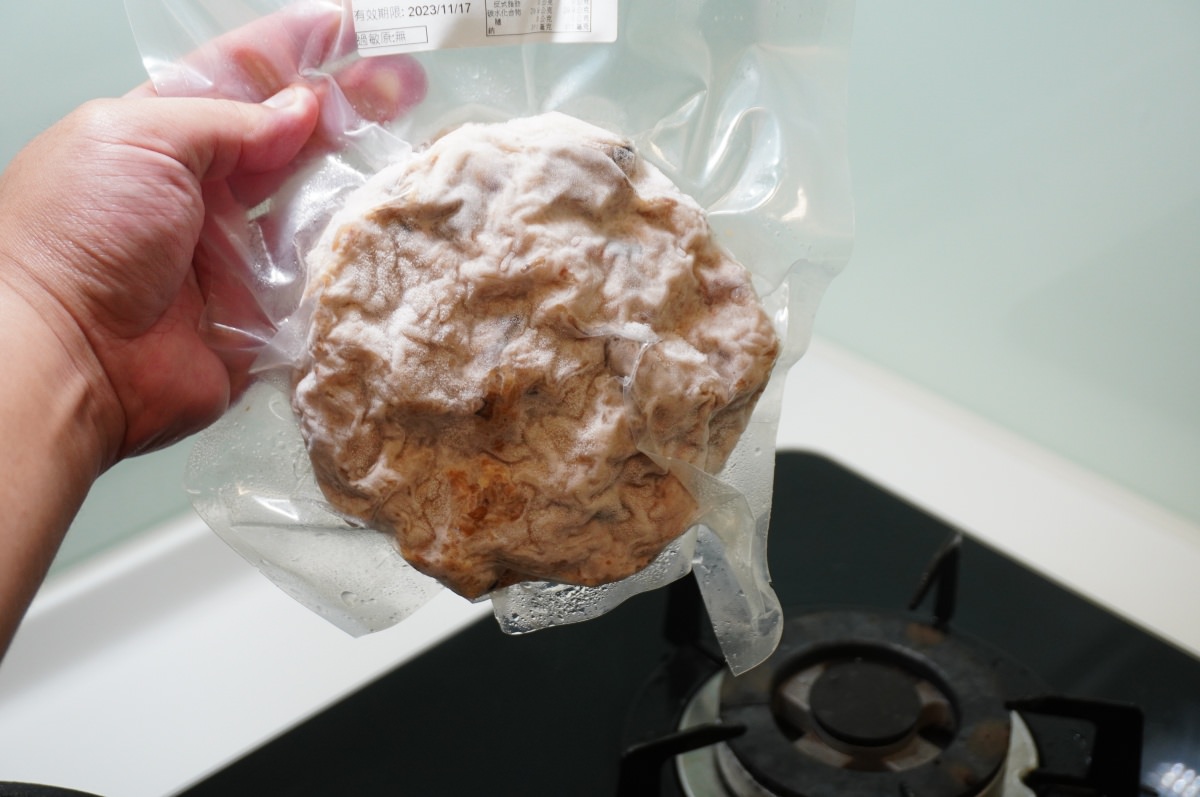 大楊梅鵝莊 楊梅始創店- 超人爸爸888 期間限定冷凍宅配組 | 鮮魚米粉湯 | 煙燻鵝肉油飯 | 家傳香滷肉 - 第6張圖 大楊梅鵝莊 楊梅始創店- 超人爸爸888 期間限定冷凍宅配組 | 鮮魚米粉湯 | 煙燻鵝肉油飯 | 家傳香滷肉