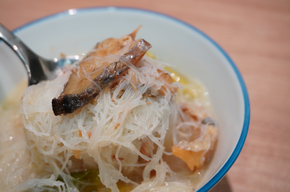 大楊梅鵝莊 楊梅始創店- 超人爸爸888 期間限定冷凍宅配組 | 鮮魚米粉湯 | 煙燻鵝肉油飯 | 家傳香滷肉 - 第22張圖 大楊梅鵝莊 楊梅始創店- 超人爸爸888 期間限定冷凍宅配組 | 鮮魚米粉湯 | 煙燻鵝肉油飯 | 家傳香滷肉