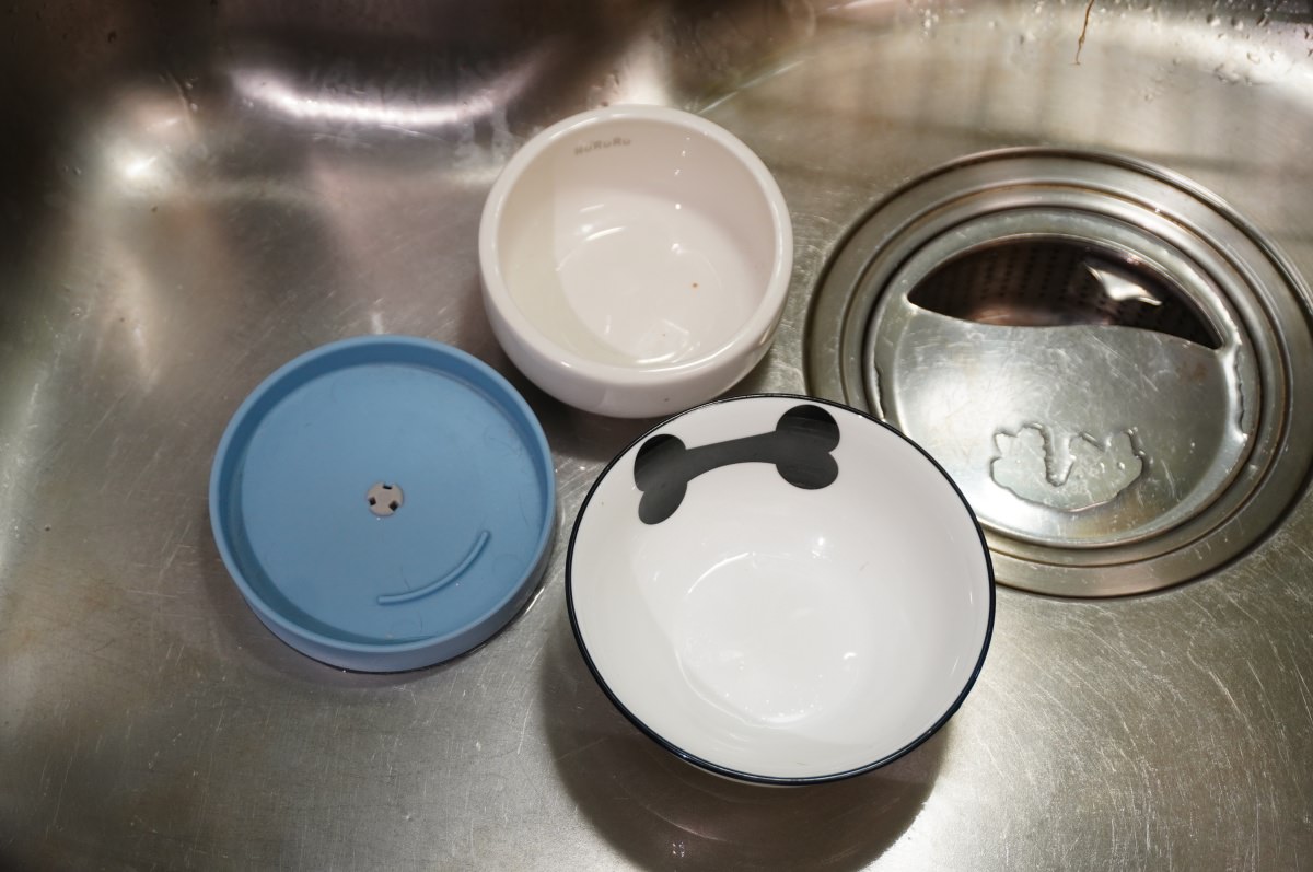 寵物用品清潔劑推薦 | 寵物餐具洗碗精 | 條紋共和國 沒有臭滅菌液 – 醫大研發安全有效
