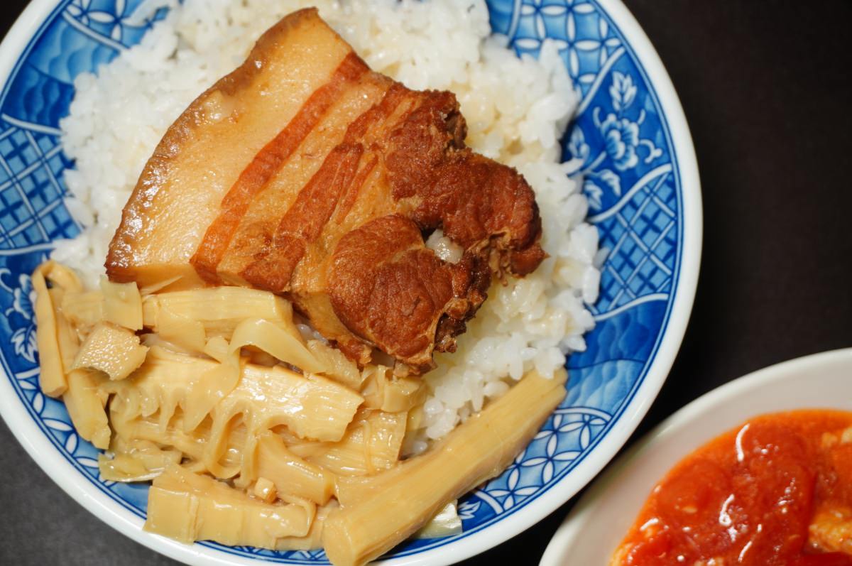 高雄鳳山美食 燥神- 復古文青風格古早味專賣 | 每月期間限定50元吃土套餐 | 高雄肉燥飯推薦 | 高雄小吃推薦 | 高雄必吃美食 - 第14張圖 高雄鳳山美食 燥神- 復古文青風格古早味專賣 | 每月期間限定50元吃土套餐 | 高雄肉燥飯推薦 | 高雄小吃推薦 | 高雄必吃美食