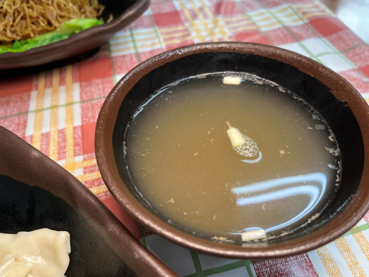 巧來香港雲吞麵 – 高雄少見港式撈麵手工雲吞麵 | 香港師傅的秘方 | 巧來香港雲吞麵菜單 | 高雄港式餐廳推薦 - 第14張圖 巧來香港雲吞麵 – 高雄少見港式撈麵手工雲吞麵 | 香港師傅的秘方 | 巧來香港雲吞麵菜單 | 高雄港式餐廳推薦