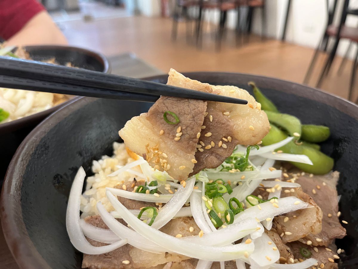 高雄 一所懸命丼- $100起用心炙燒丼飯烏龍麵專賣 | 內用無限味增湯 | 外送平臺人氣店 | 英明市場美食推薦 - 第13張圖 高雄 一所懸命丼- $100起用心炙燒丼飯烏龍麵專賣 | 內用無限味增湯 | 外送平臺人氣店 | 英明市場美食推薦