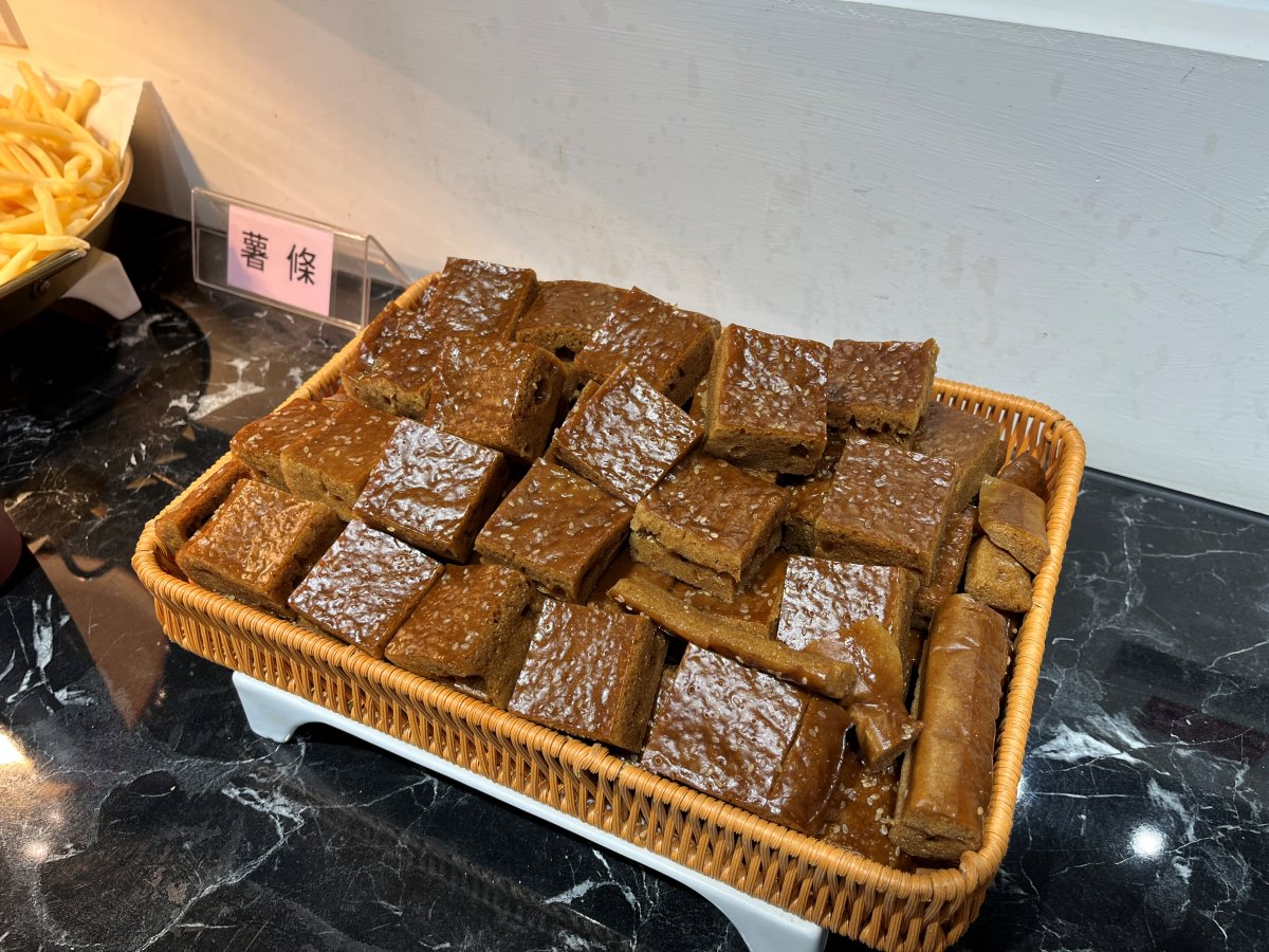 高雄海鮮吃到飽 南海澎湖燒烤 -只要 550+10% 澎湖直送鮮蚵 | 多種新鮮魚貨 | 肉品吃到飽 | 凱旋夜市餐廳