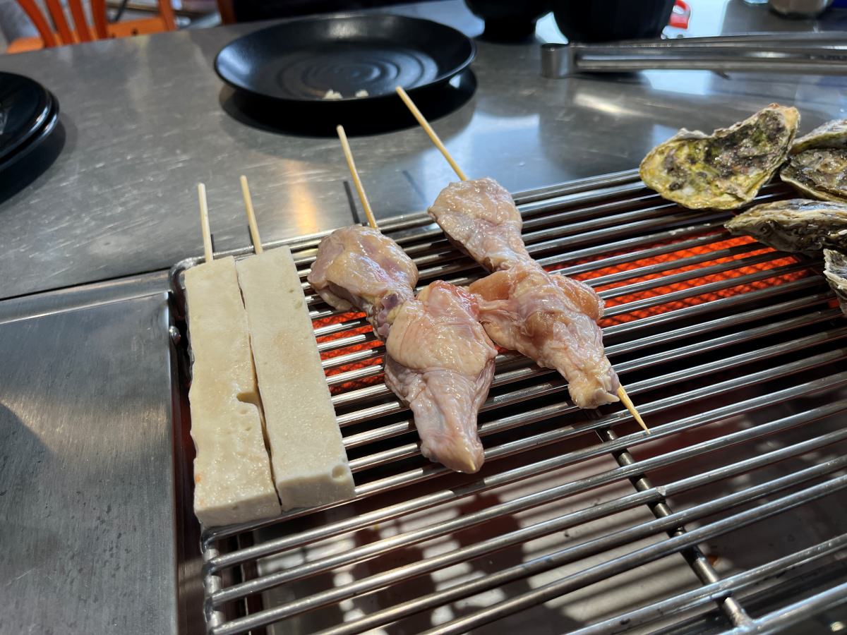 高雄海鮮吃到飽 南海澎湖燒烤 -只要 550+10% 澎湖直送鮮蚵 | 多種新鮮魚貨 | 肉品吃到飽 | 凱旋夜市餐廳