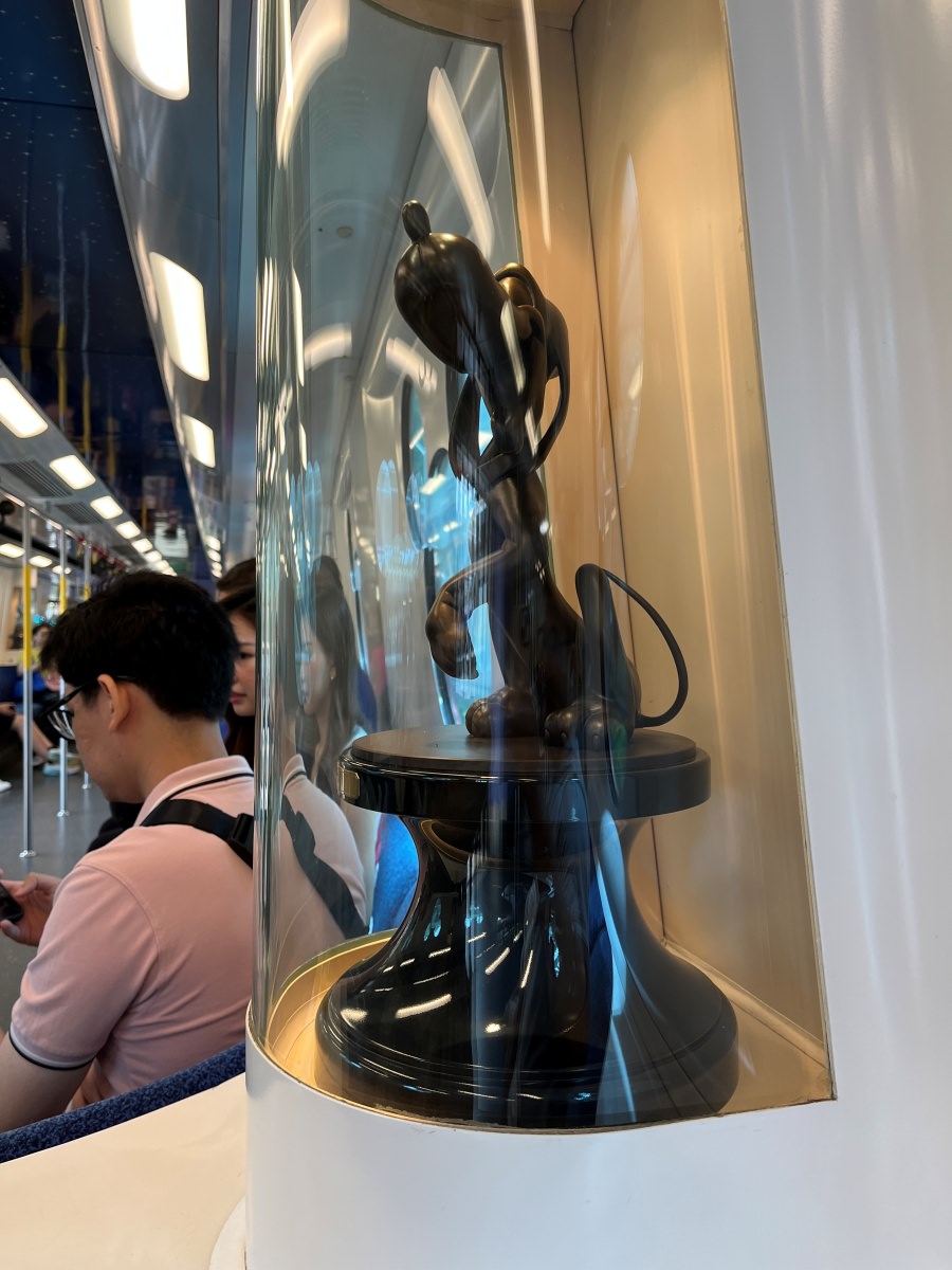 香港迪士尼攻略 x 星夢光影之旅 | 一天可以走完的全球最精緻迪士尼樂園 | 香港迪士尼交通 | 香港迪士尼門票 | Hong Kong Disneyland - 第8張圖 香港迪士尼攻略 x 星夢光影之旅 | 一天可以走完的全球最精緻迪士尼樂園 | 香港迪士尼交通 | 香港迪士尼門票 | Hong Kong Disneyland