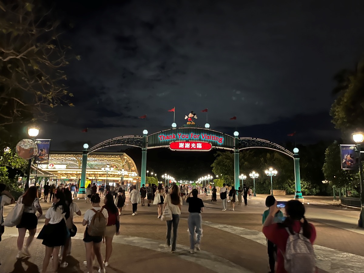 香港迪士尼攻略 x 星夢光影之旅 | 一天可以走完的全球最精緻迪士尼樂園 | 香港迪士尼交通 | 香港迪士尼門票 | Hong Kong Disneyland - 第54張圖 香港迪士尼攻略 x 星夢光影之旅 | 一天可以走完的全球最精緻迪士尼樂園 | 香港迪士尼交通 | 香港迪士尼門票 | Hong Kong Disneyland