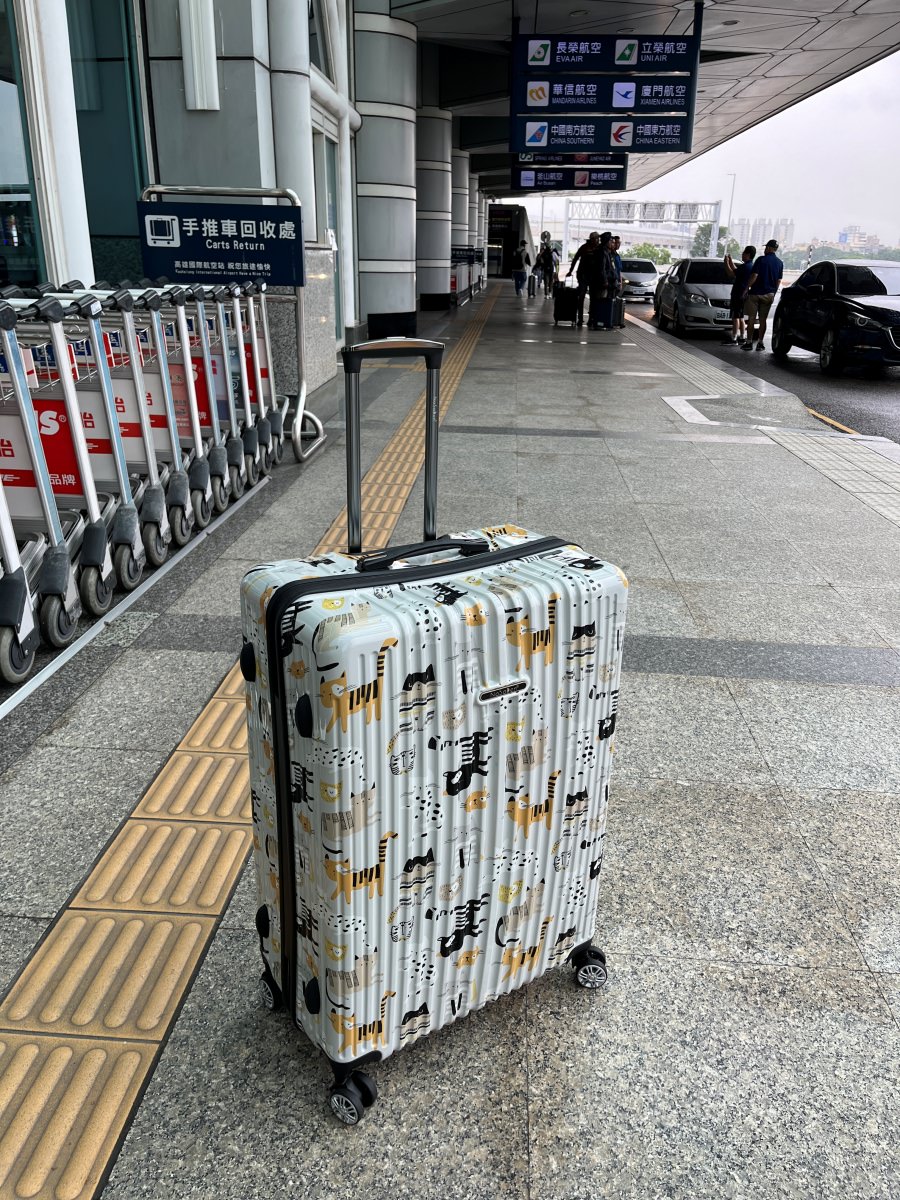 台灣虎航 IT 323 / 324 高雄-澳門來回 | 高雄-澳門航空公司 | KHH-MFM | A320 逃生門座位分享 - 第3張圖 台灣虎航 IT 323 / 324 高雄-澳門來回 | 高雄-澳門航空公司 | KHH-MFM | A320 逃生門座位分享