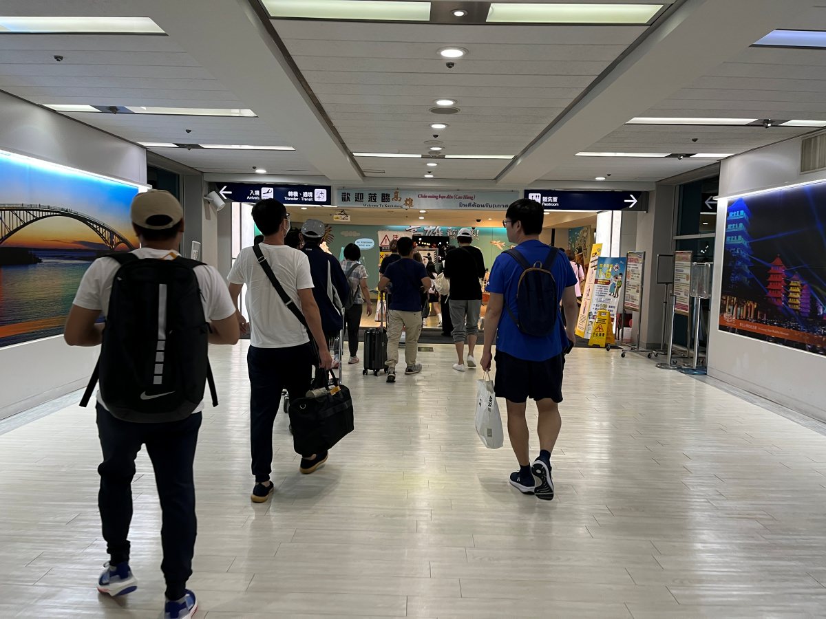 台灣虎航 IT 323 / 324 高雄-澳門來回 | 高雄-澳門航空公司 | KHH-MFM | A320 逃生門座位分享 - 第32張圖 台灣虎航 IT 323 / 324 高雄-澳門來回 | 高雄-澳門航空公司 | KHH-MFM | A320 逃生門座位分享