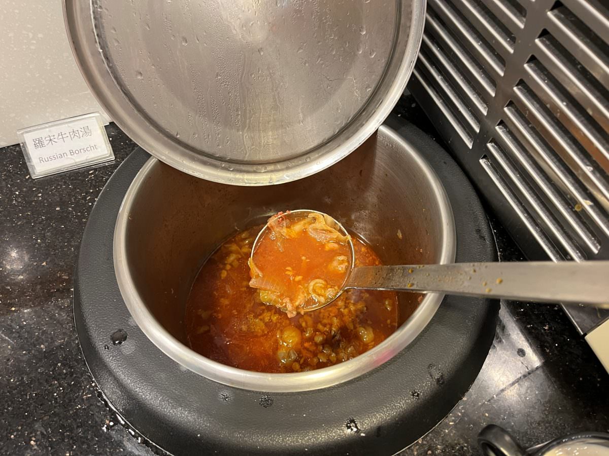 [台北] 洋石岩燒牛排- 400度岩燒燒肉 | 台北東區牛排，自助吧吃到飽 | 忠孝敦化餐廳推薦