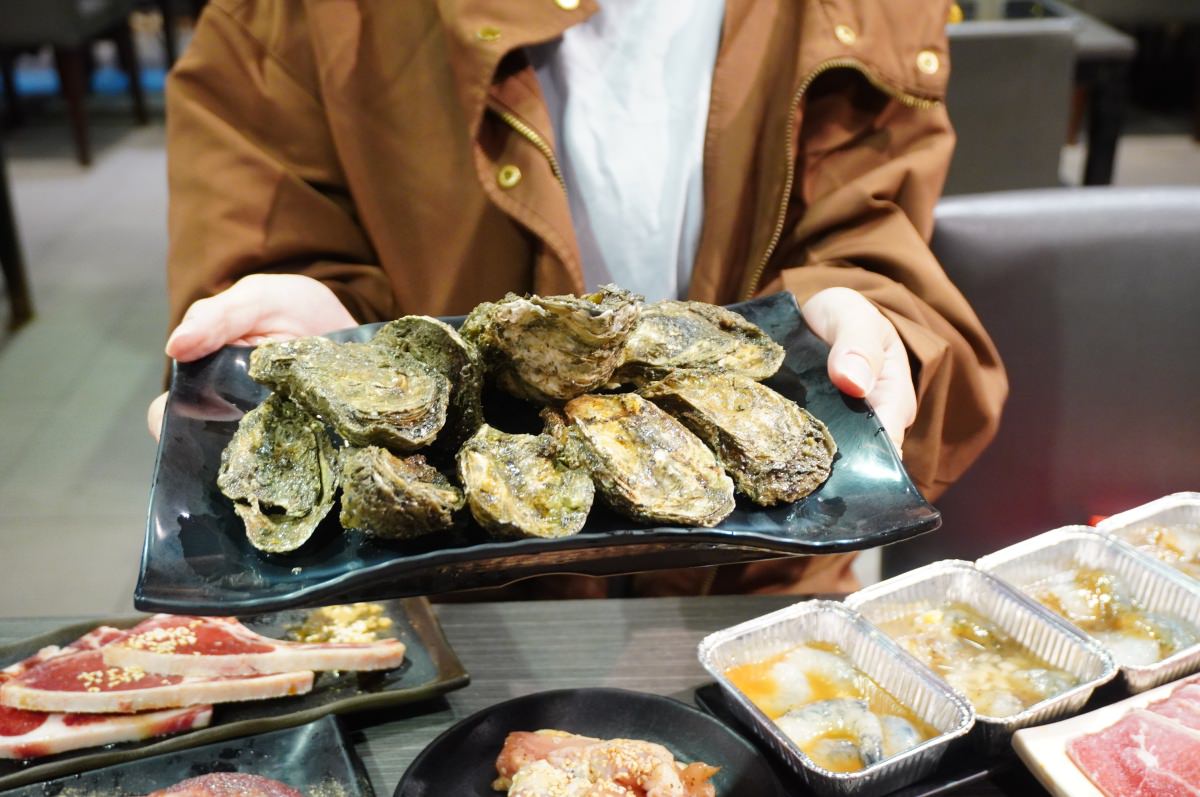 野饌燒肉 和牛&活泰國蝦吃到飽-鳳山店- 高雄最強活泰國蝦鮮蚵吃到飽 | 還有頂級套餐和牛伊比利豬 | 最近跟廠商搭配活動哈根達斯居然有20種口味 - 第26張圖 野饌燒肉 和牛&活泰國蝦吃到飽-鳳山店- 高雄最強活泰國蝦鮮蚵吃到飽 | 還有頂級套餐和牛伊比利豬 | 最近跟廠商搭配活動哈根達斯居然有20種口味