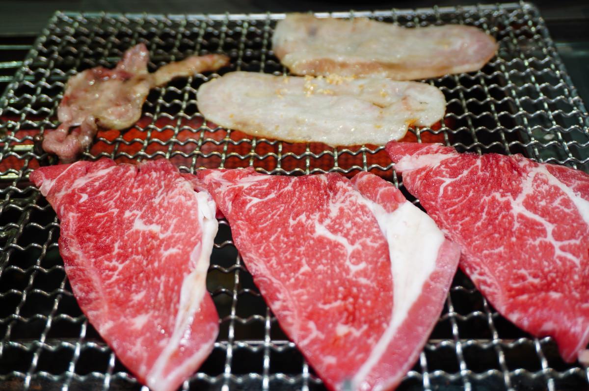 野饌燒肉 和牛&活泰國蝦吃到飽-鳳山店- 高雄最強活泰國蝦鮮蚵吃到飽 | 還有頂級套餐和牛伊比利豬 | 最近跟廠商搭配活動哈根達斯居然有20種口味 - 第36張圖 野饌燒肉 和牛&活泰國蝦吃到飽-鳳山店- 高雄最強活泰國蝦鮮蚵吃到飽 | 還有頂級套餐和牛伊比利豬 | 最近跟廠商搭配活動哈根達斯居然有20種口味