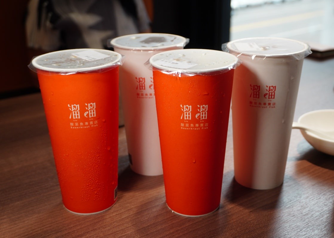 溜溜酸菜魚專賣店-高雄富民店 | 漢來酸菜魚品牌首家街邊店 | 營業到深夜11點半 | 高雄酸菜魚推薦 - 第12張圖 溜溜酸菜魚專賣店-高雄富民店 | 漢來酸菜魚品牌首家街邊店 | 營業到深夜11點半 | 高雄酸菜魚推薦
