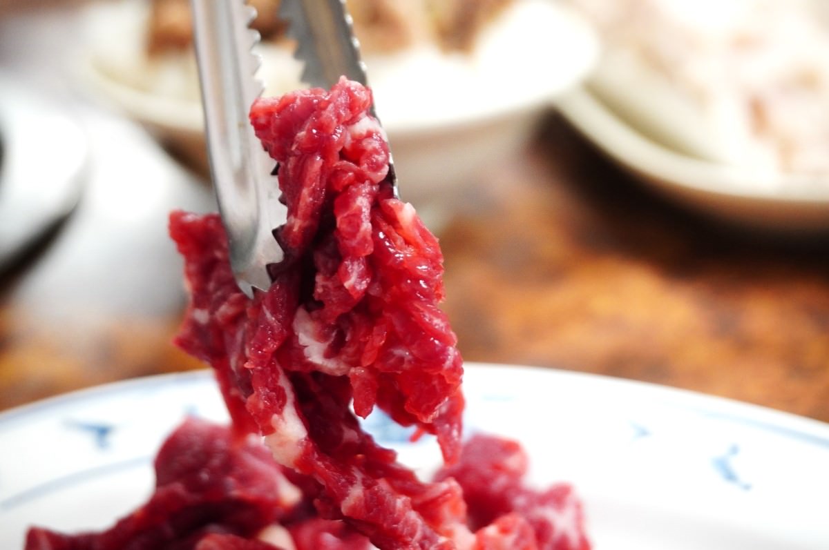 [高雄溫體牛] 大哥大涮牛肉 – 低調的20年溫體牛老店營業到早上6點 | 晚下班也吃得到 | 高雄溫體牛推薦 | 高雄溫體牛餐廳