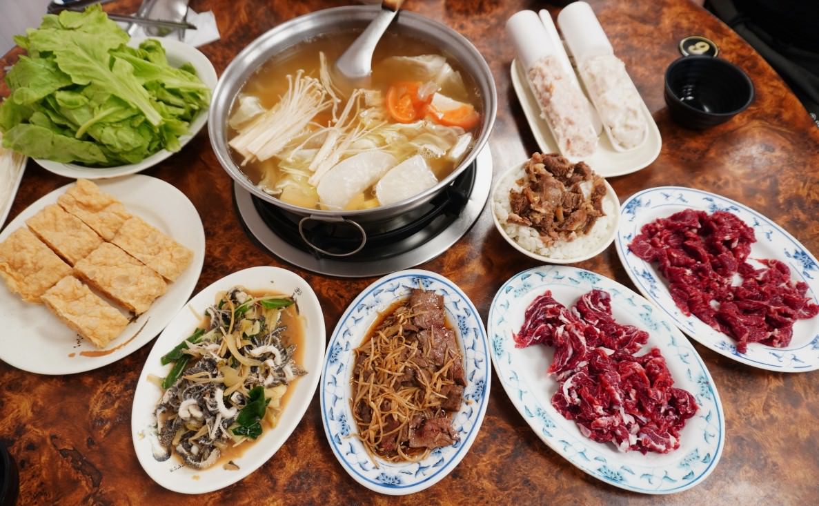 [高雄溫體牛] 大哥大涮牛肉 – 低調的20年溫體牛老店營業到早上6點 | 晚下班也吃得到 | 高雄溫體牛推薦 | 高雄溫體牛餐廳