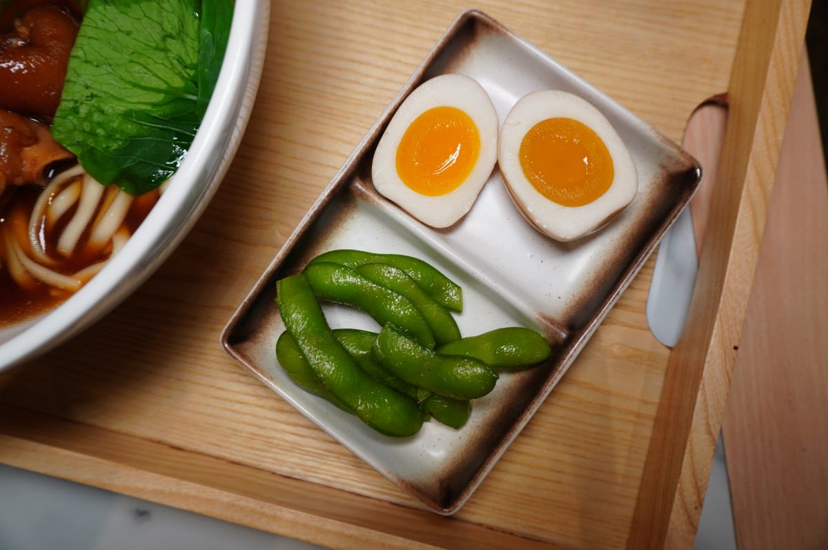 [高雄] 餓呆 義享天地大順路 台式文青小餐館  | 獨家秘方蔥㸆排骨飯 | 輕軌新上國小站美食 | 大順路美食推薦