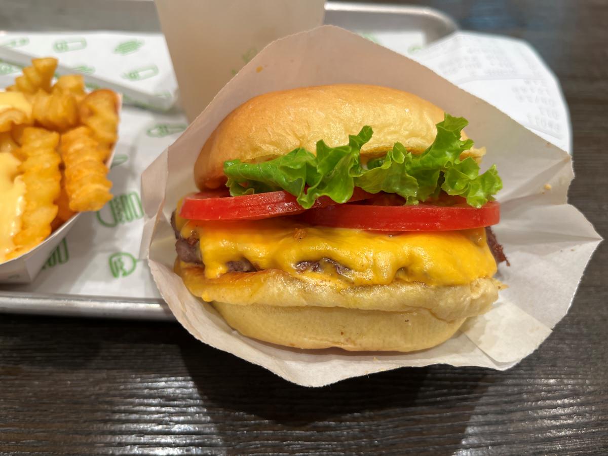 SHAKE SHACK 澳門倫敦人 | 臺灣飛一個多小時就吃到最正統的紐約漢堡 | 澳門SHAKE SHACK - 第14張圖 SHAKE SHACK 澳門倫敦人 | 臺灣飛一個多小時就吃到最正統的紐約漢堡 | 澳門SHAKE SHACK