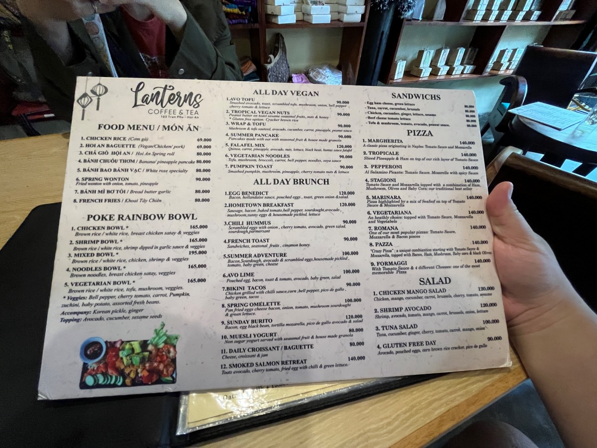 越南會安古鎮 Lanterns Cafe- Healthy Brunch- 隨便找都有驚喜好喝蛋咖啡 | 手工披薩 | 會安餐廳推薦 - 第6張圖 越南會安古鎮 Lanterns Cafe- Healthy Brunch- 隨便找都有驚喜好喝蛋咖啡 | 手工披薩 | 會安餐廳推薦