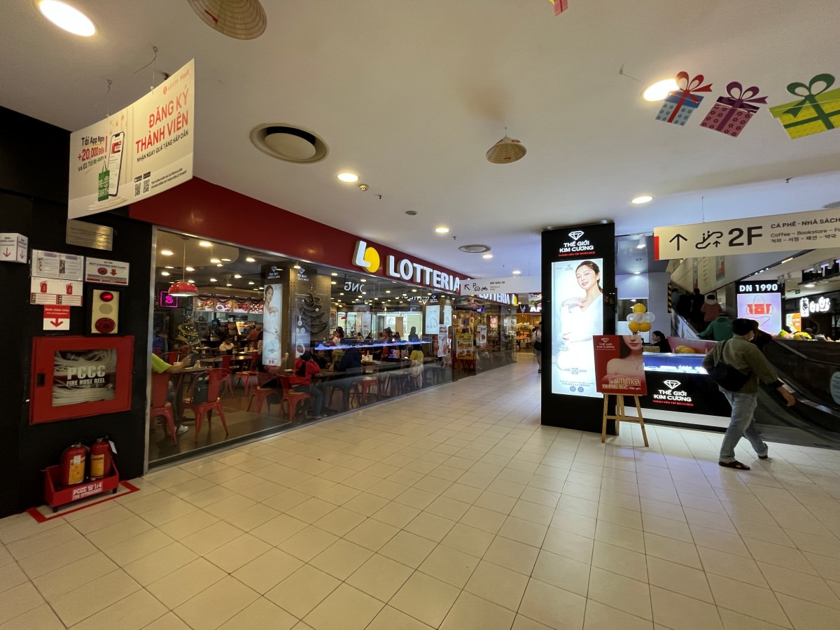 儂特利 Lotteria 越南峴港 – 這才是經典的鮮蝦漢堡啊 | 越南速食龍頭 | 台灣吃不到的原裝正版儂特利 | - 第3張圖 儂特利 Lotteria 越南峴港 – 這才是經典的鮮蝦漢堡啊 | 越南速食龍頭 | 台灣吃不到的原裝正版儂特利 |