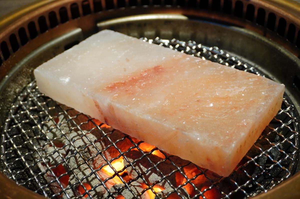 一牛楽 霸氣日本A5和牛拼盤 x 日本雪場蟹腳 x 獨家玫瑰鹽磚A5板腱牛排 | 一牛楽日本和牛燒肉專賣 | 和牛燒肉推薦 - 第43張圖 一牛楽 霸氣日本A5和牛拼盤 x 日本雪場蟹腳 x 獨家玫瑰鹽磚A5板腱牛排 | 一牛楽日本和牛燒肉專賣 | 和牛燒肉推薦