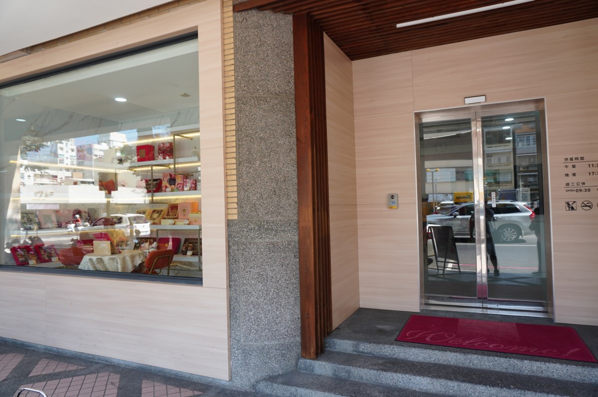 喜憨兒鍋物料理-復興店 | 全新裝潢精緻個人鍋物 | 自助飲料甜點 | 高雄火鍋推薦 - 第2張圖 喜憨兒鍋物料理-復興店 | 全新裝潢精緻個人鍋物 | 自助飲料甜點 | 高雄火鍋推薦