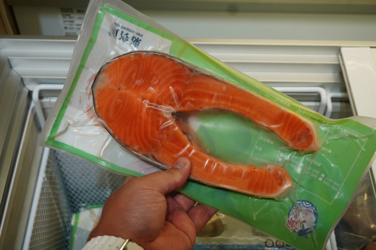 里昱精品肉舖 建國店 – 和牛 | 生魚片 | 精緻醬料 | 火鍋鍋底一次買足 | 精品紅白酒 - 第7張圖 里昱精品肉舖 建國店 – 和牛 | 生魚片 | 精緻醬料 | 火鍋鍋底一次買足 | 精品紅白酒