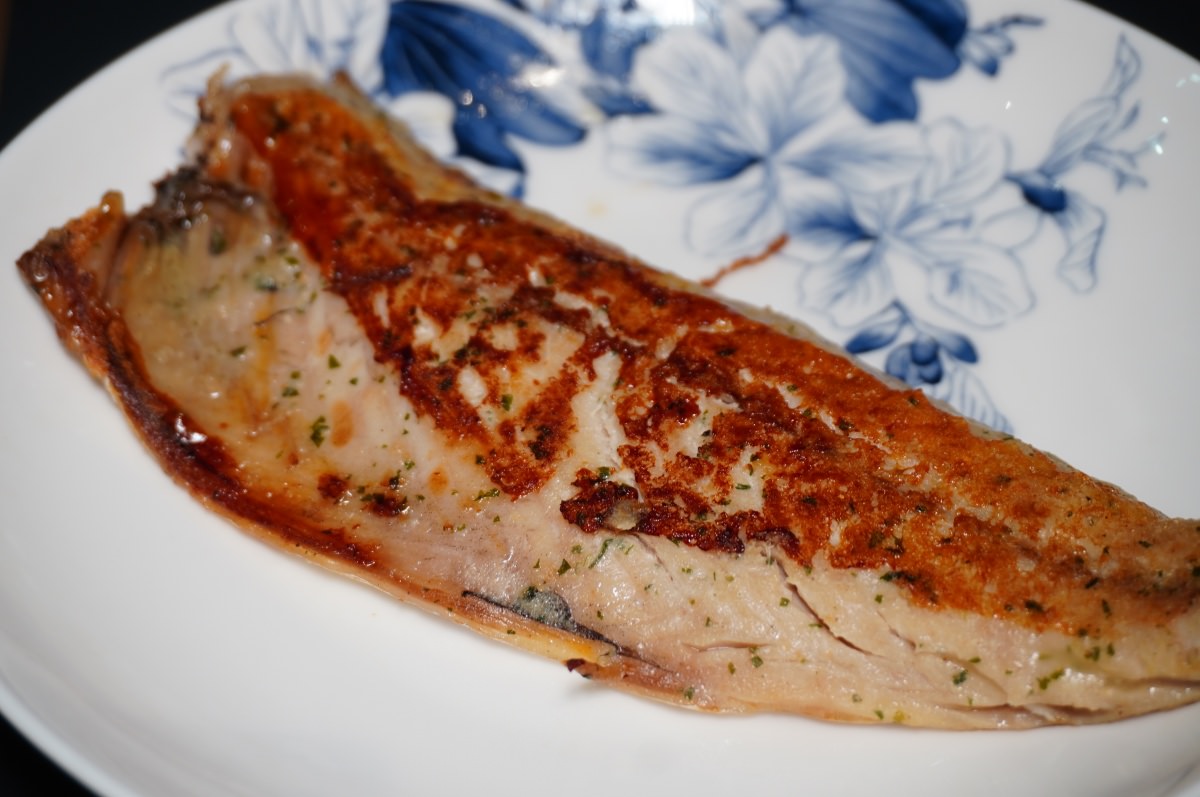 里昱精品肉舖 建國店 – 和牛 | 生魚片 | 精緻醬料 | 火鍋鍋底一次買足 | 精品紅白酒 - 第37張圖 里昱精品肉舖 建國店 – 和牛 | 生魚片 | 精緻醬料 | 火鍋鍋底一次買足 | 精品紅白酒