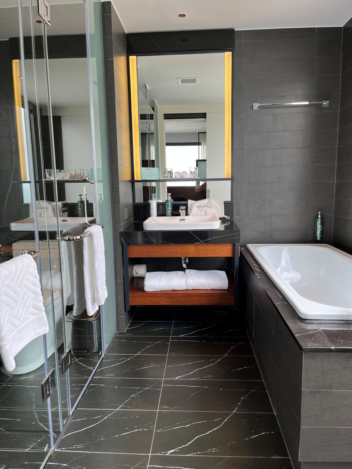 峴港希爾頓花園 Hilton Garden Inn Danang – 全新開幕峴港海景飯店 | 超強景觀陽臺 | 無邊海景際泳池 | 峴港飯店推薦 - 第16張圖 峴港希爾頓花園 Hilton Garden Inn Danang – 全新開幕峴港海景飯店 | 超強景觀陽臺 | 無邊海景際泳池 | 峴港飯店推薦