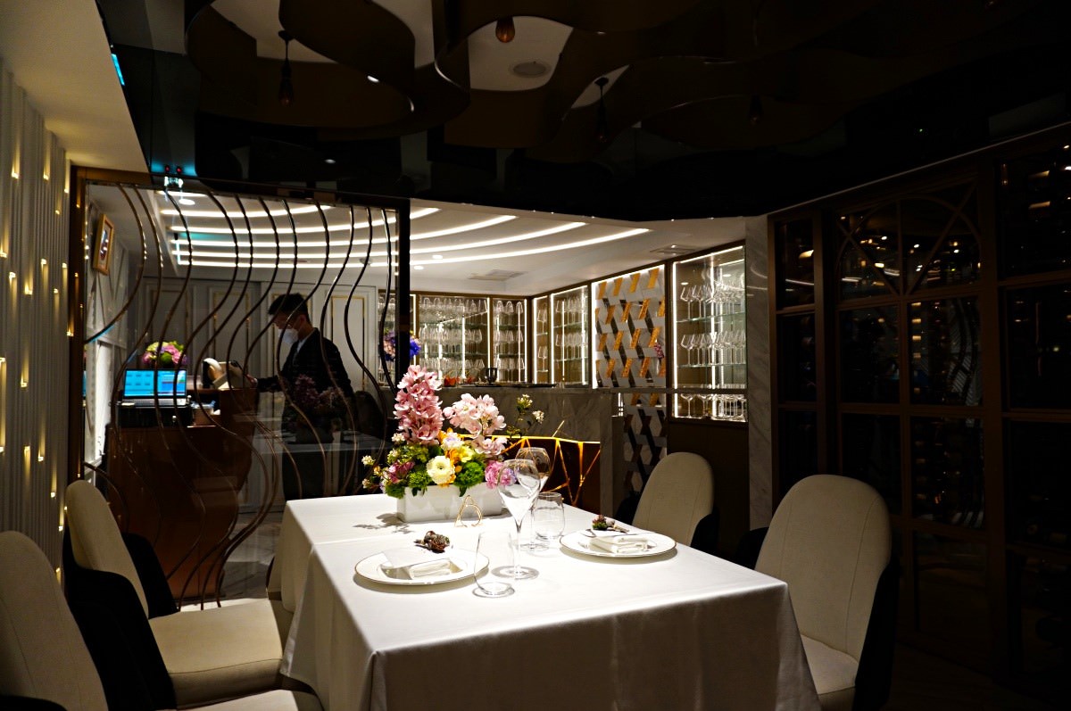 法式料理 SENS | 充滿儀式感與驚喜純正法式 Fine Dining | 台北法式餐廳推薦 | - 第5張圖 法式料理 SENS | 充滿儀式感與驚喜純正法式 Fine Dining | 台北法式餐廳推薦 |