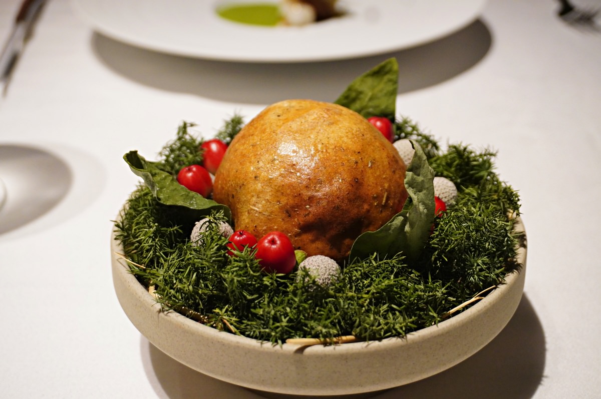 法式料理 SENS | 充滿儀式感與驚喜純正法式 Fine Dining | 台北法式餐廳推薦 | - 第34張圖 法式料理 SENS | 充滿儀式感與驚喜純正法式 Fine Dining | 台北法式餐廳推薦 |