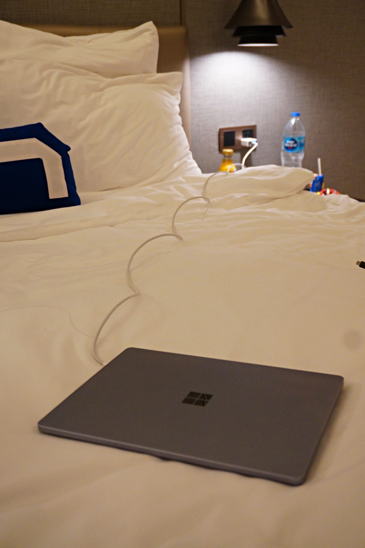 iphone 15 充電線 – Apone 魔吸線 240w 高品質編織線 USB-C to C | iphone 15 充電線推薦 | 連筆電都能快充 | 自動整線收納方便 - 第7張圖 iphone 15 充電線 – Apone 魔吸線 240w 高品質編織線 USB-C to C | iphone 15 充電線推薦 | 連筆電都能快充 | 自動整線收納方便
