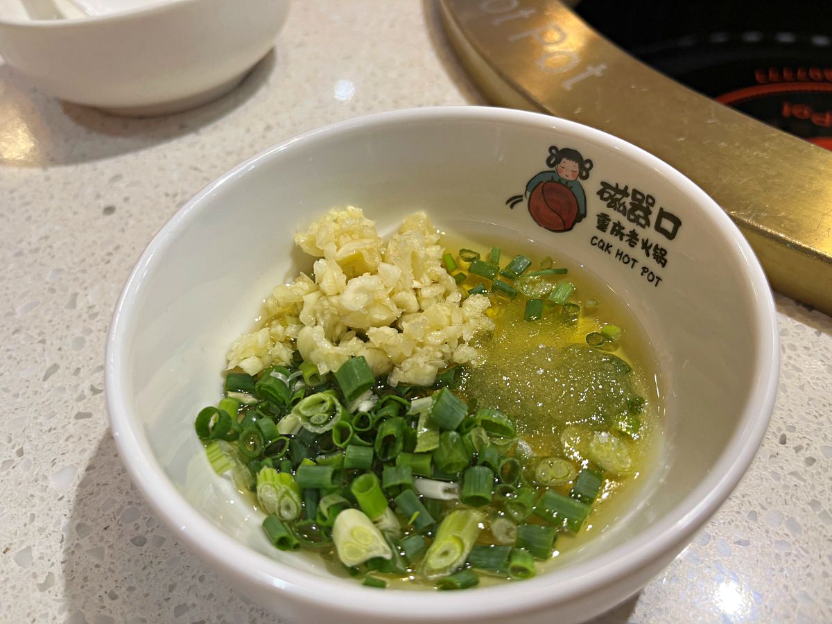 [曼谷] 磁器口重慶老火鍋 CQK HOTPOT – 現在曼谷最紅重慶麻辣鍋 | 正統口味服務好 |
