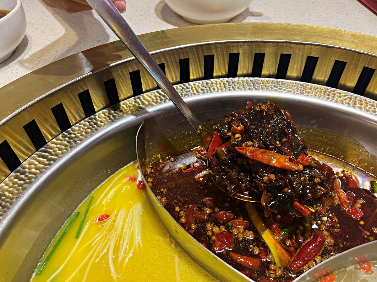 [曼谷] 磁器口重慶老火鍋 CQK HOTPOT – 現在曼谷最紅重慶麻辣鍋 | 正統口味服務好 |