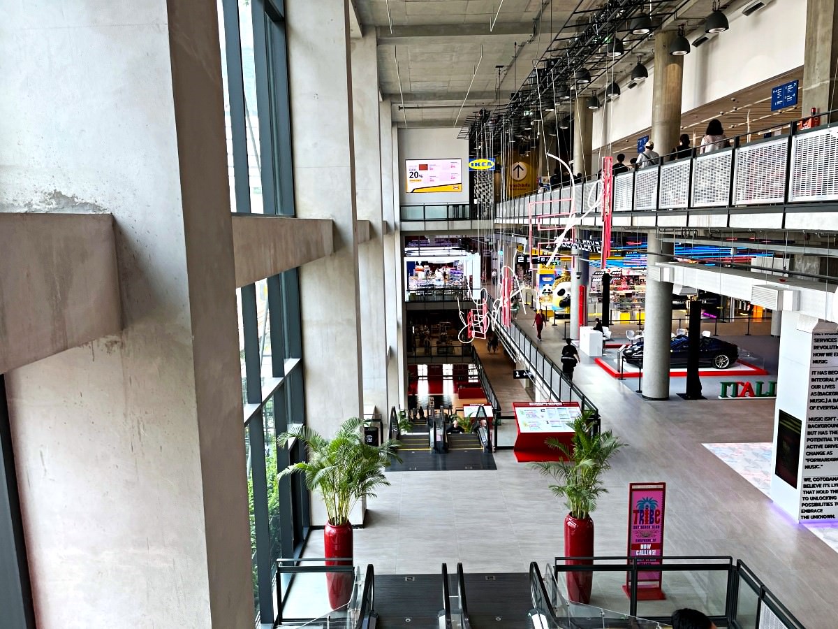 THE EMSPHERE 曼谷- 最新最潮百貨新開幕  |營業到凌晨超市 | IKEA 高空空橋餐廳