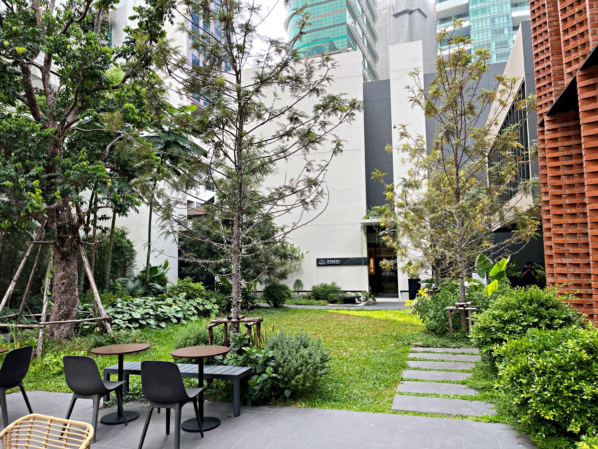 THE EMSPHERE 曼谷- 最新最潮百貨新開幕  |營業到凌晨超市 | IKEA 高空空橋餐廳