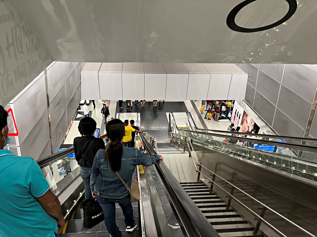 馬來西亞 吉隆坡單軌 | MRT 怎麼搭? Rapid KL 吉隆坡捷運交通分享 | 3日票175台幣捷運公車坐到飽 - 第22張圖 馬來西亞 吉隆坡單軌 | MRT 怎麼搭? Rapid KL 吉隆坡捷運交通分享 | 3日票175台幣捷運公車坐到飽